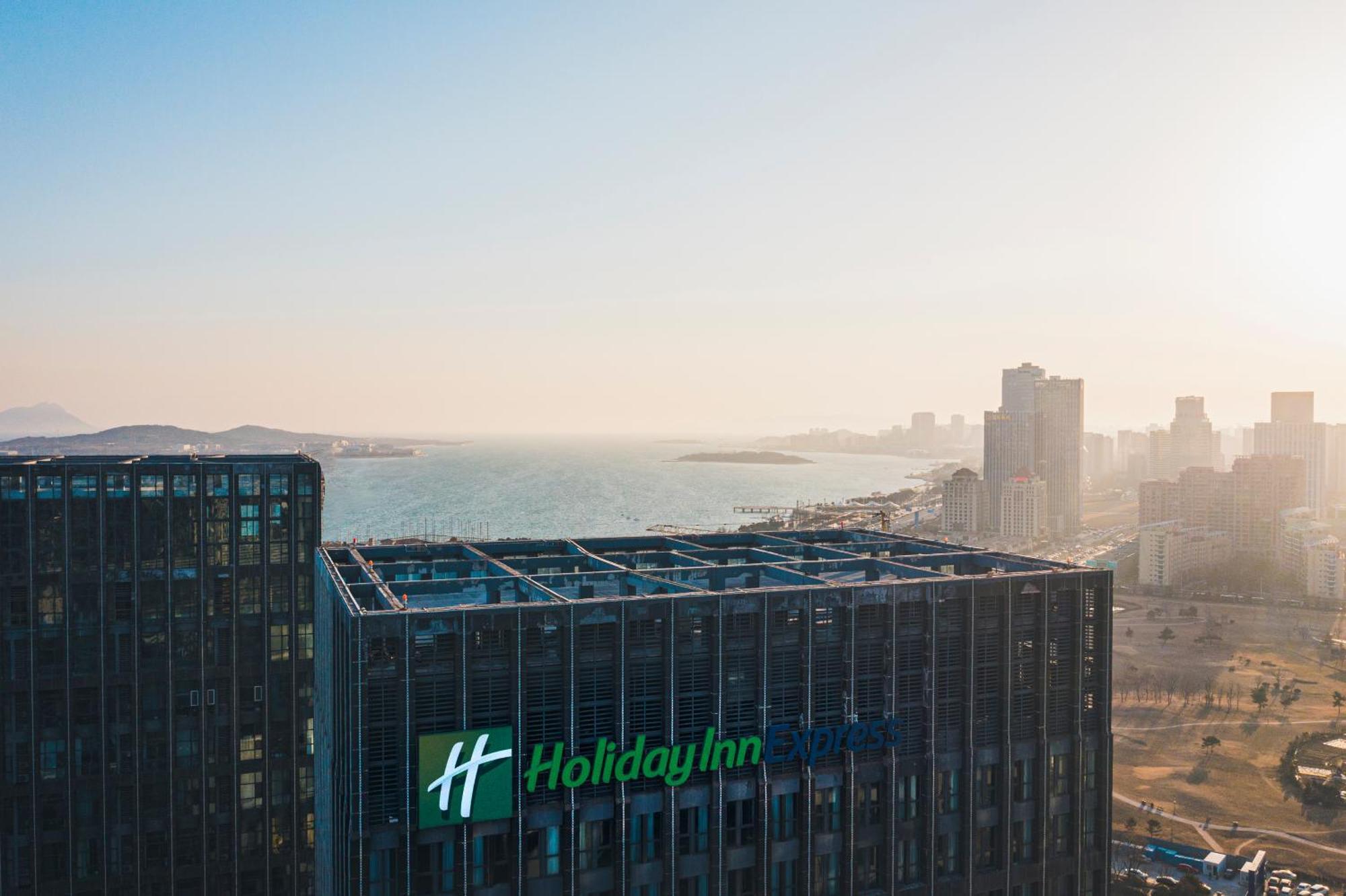 Holiday Inn Express - Qingdao West Coast By Ihg Buitenkant foto