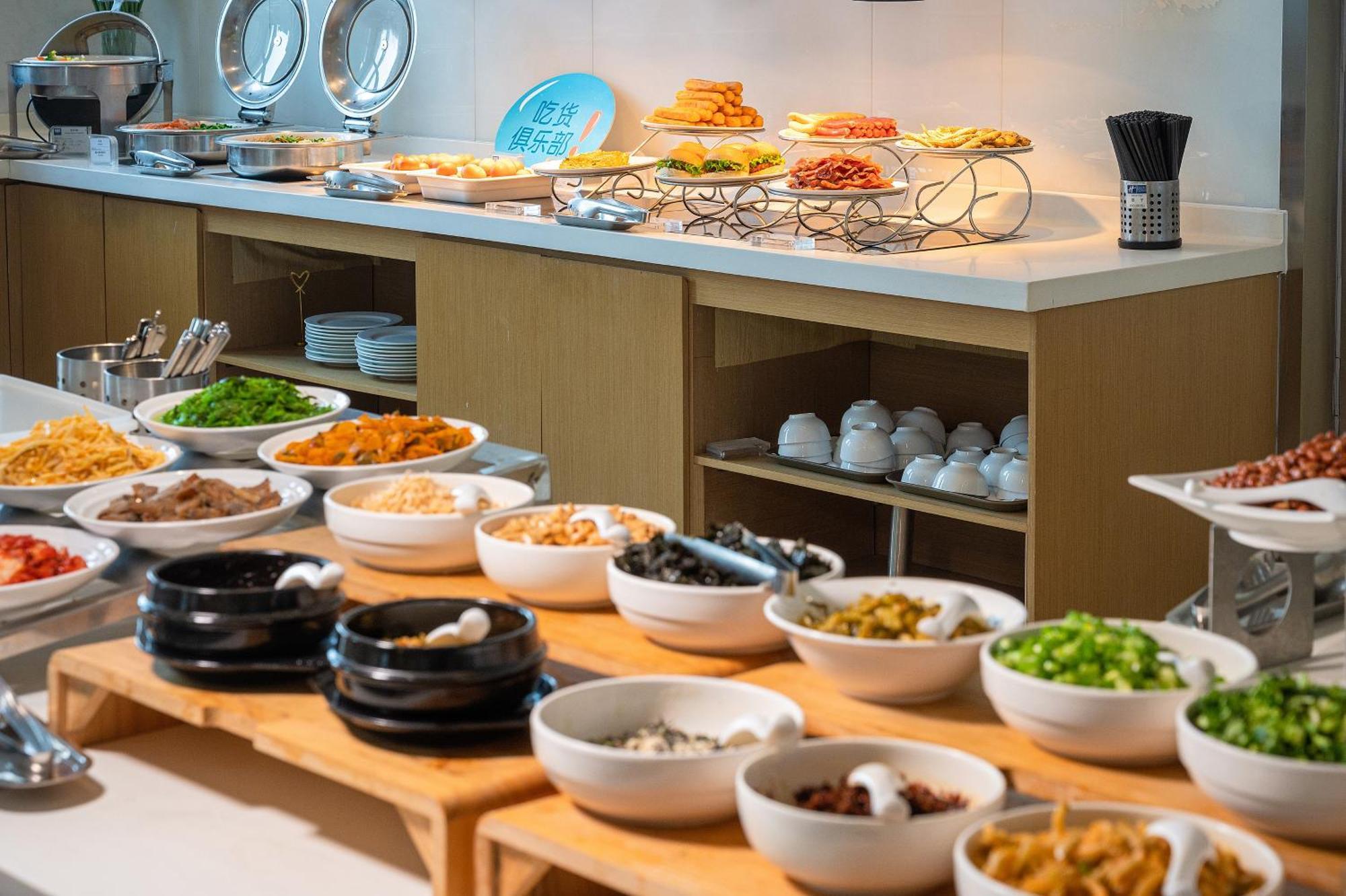 Holiday Inn Express - Qingdao West Coast By Ihg Buitenkant foto